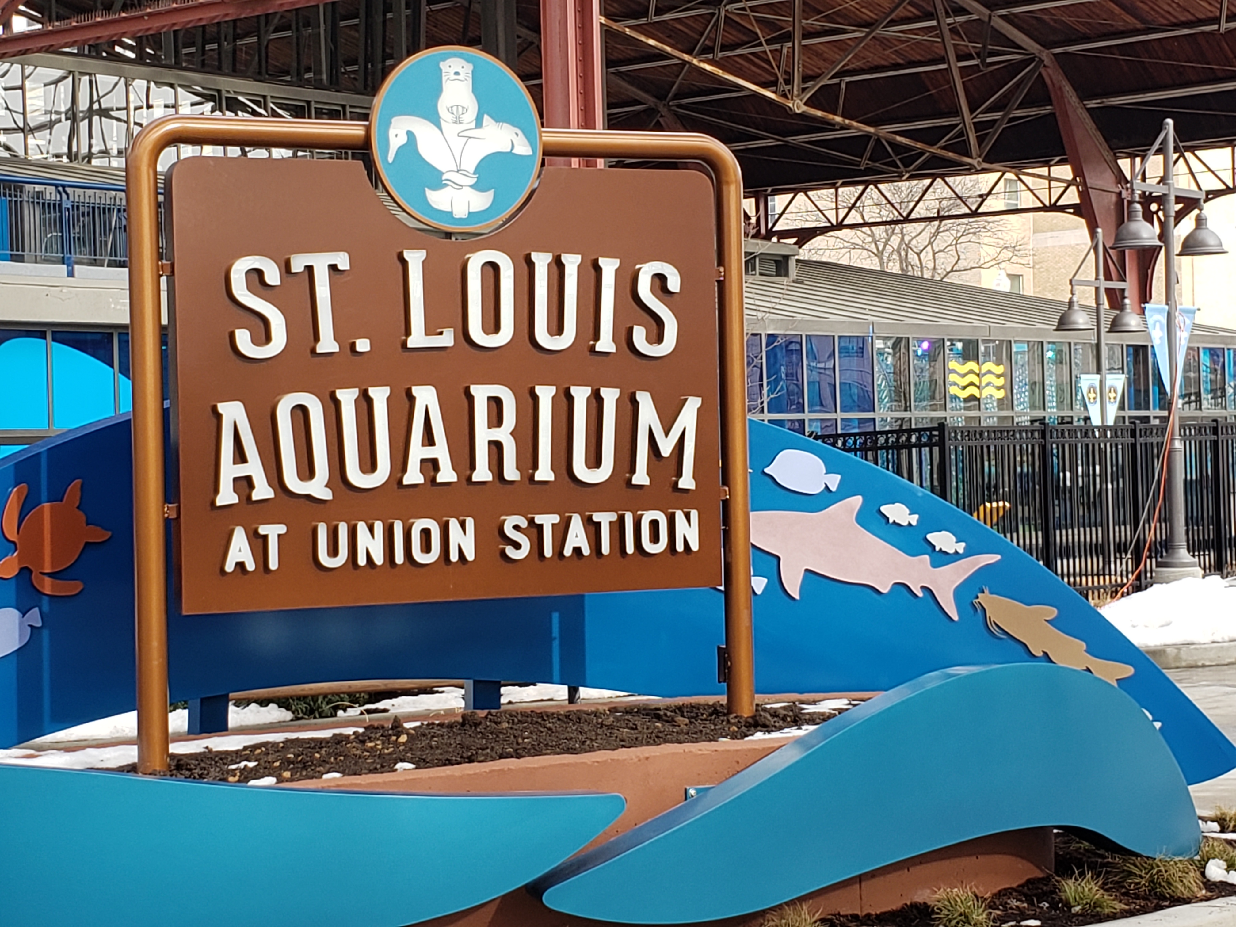 Aquarium sign